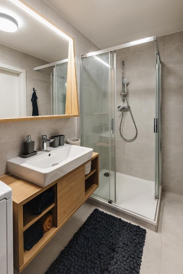 Apartment Friends Bratislava Downtown !!! Экстерьер фото